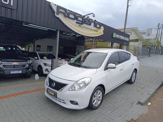 NISSAN VERSA 1.6 16V FLEX SL 4P MANUAL NISSAN VERSA 1.6 16V FLEX SL 4P MANUAL